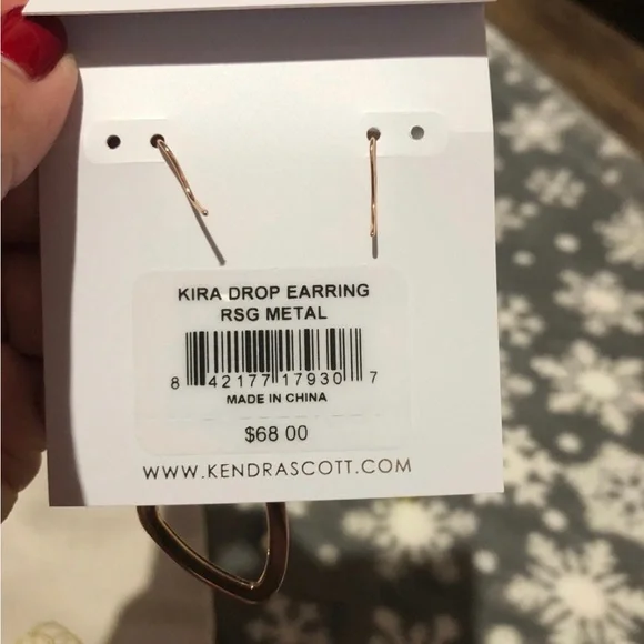 Kendra Scott Kira Drop Earring in Rosegold - Picture 5 of 5